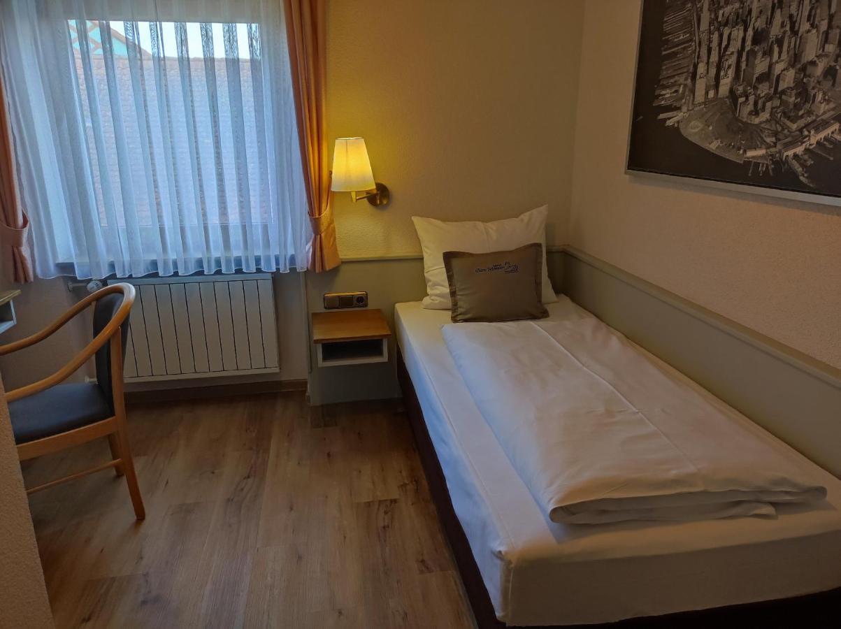 Hotel Gasthof Zum Schwan Steinsfeld Exteriér fotografie