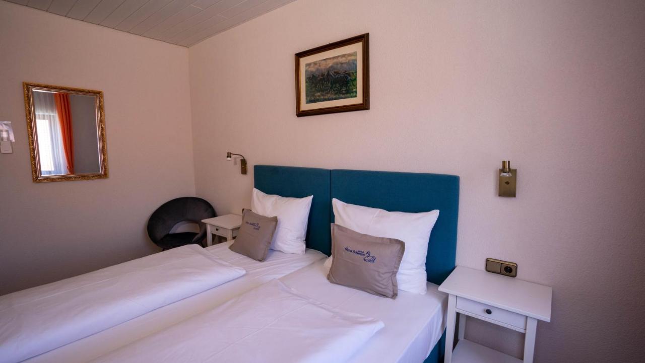 Hotel Gasthof Zum Schwan Steinsfeld Exteriér fotografie