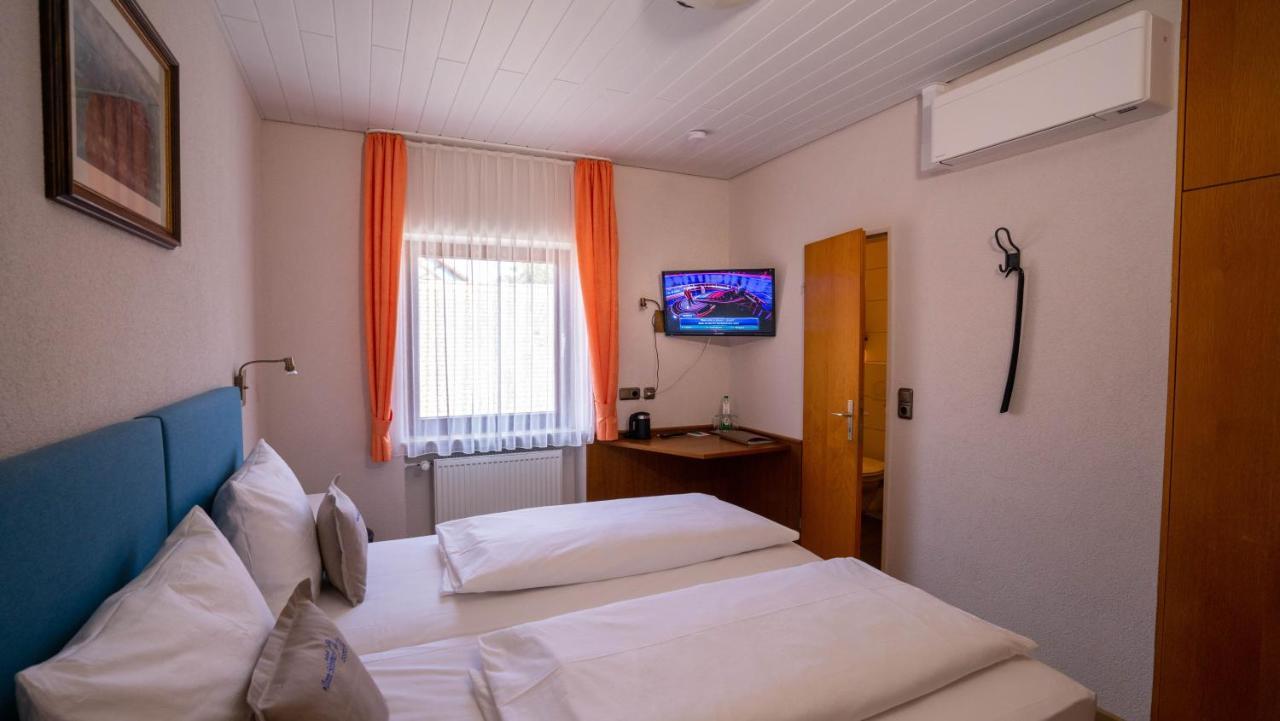 Hotel Gasthof Zum Schwan Steinsfeld Exteriér fotografie