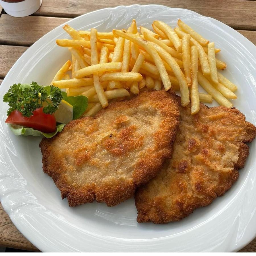 Hotel Gasthof Zum Schwan Steinsfeld Exteriér fotografie