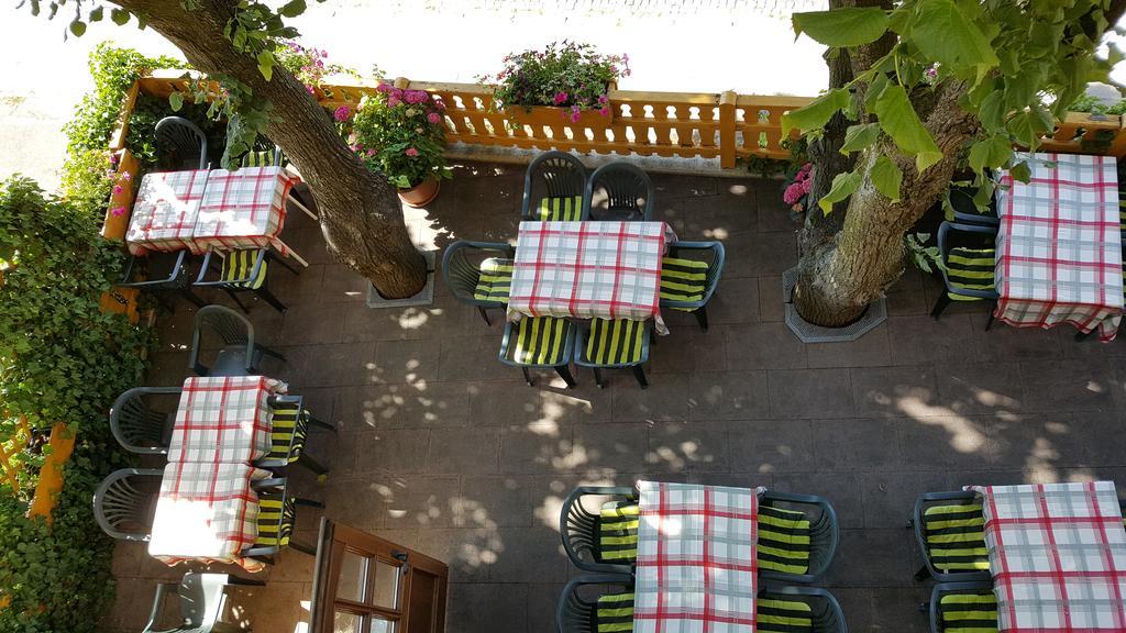Hotel Gasthof Zum Schwan Steinsfeld Exteriér fotografie
