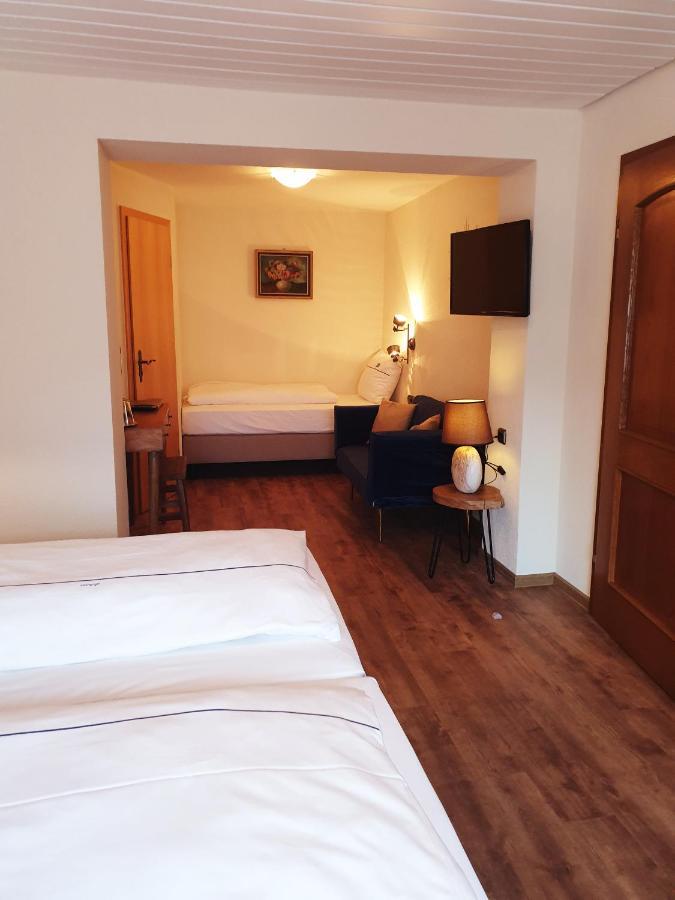 Hotel Gasthof Zum Schwan Steinsfeld Exteriér fotografie