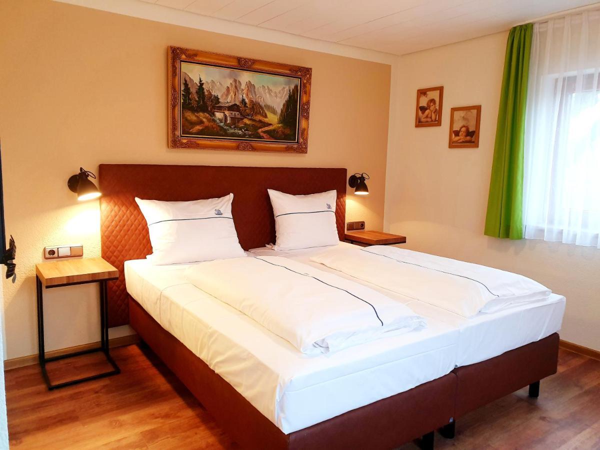 Hotel Gasthof Zum Schwan Steinsfeld Exteriér fotografie