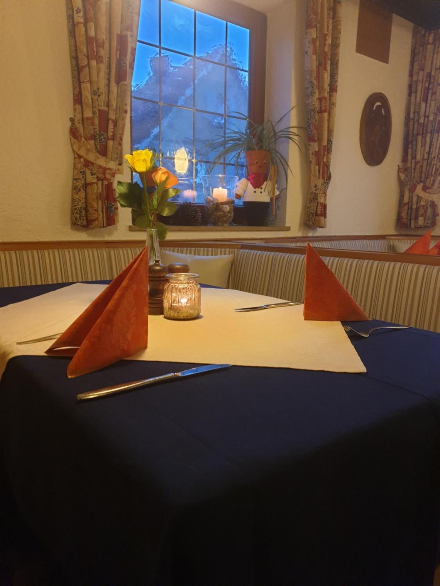 Hotel Gasthof Zum Schwan Steinsfeld Exteriér fotografie
