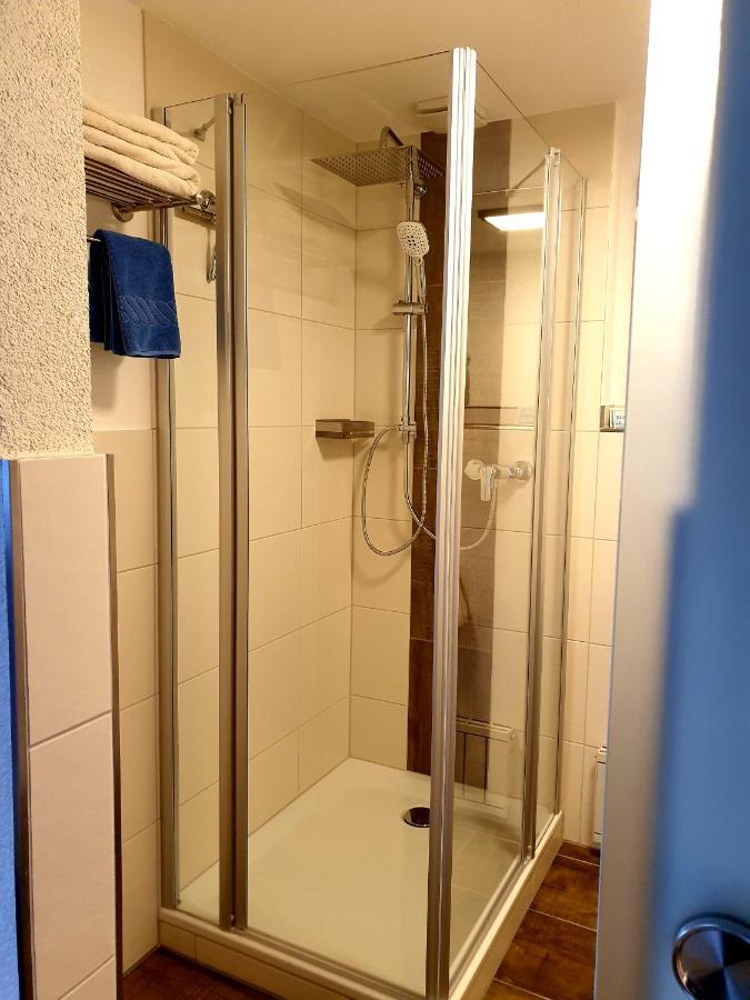 Hotel Gasthof Zum Schwan Steinsfeld Exteriér fotografie