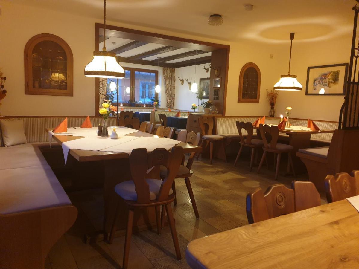 Hotel Gasthof Zum Schwan Steinsfeld Exteriér fotografie